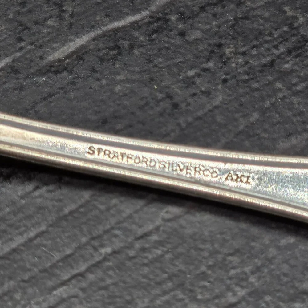 Vintage Stratford Silverplate Pie Server With Ornate Floral Handle Design HS269